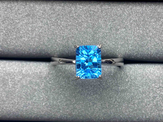 5240 Topaz Ring