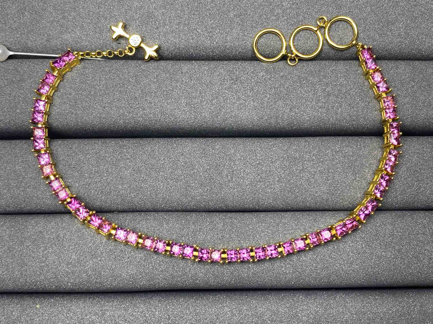 5252 Garnet Bracelet