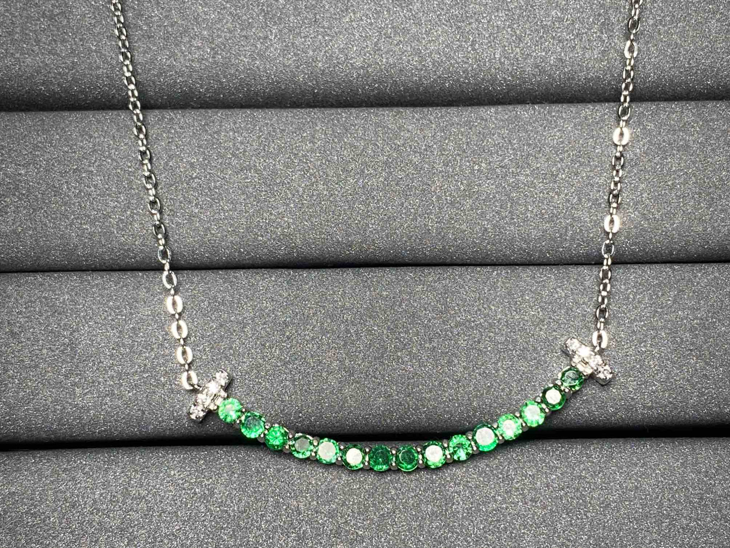 5275 Tsavorite Necklace