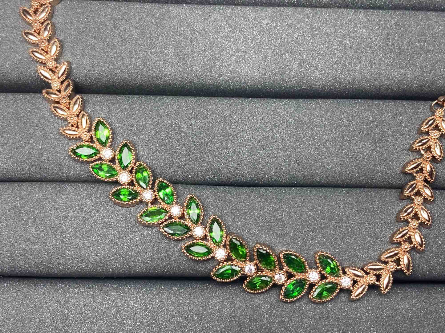5282 Tsavorite Bracelet