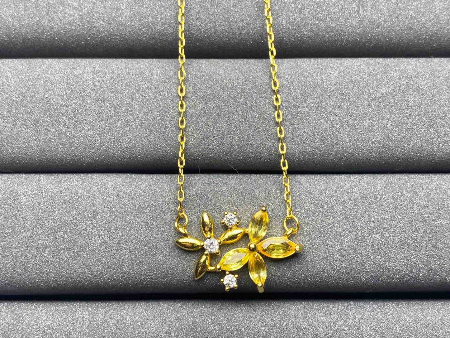 5487 Sapphire Necklace