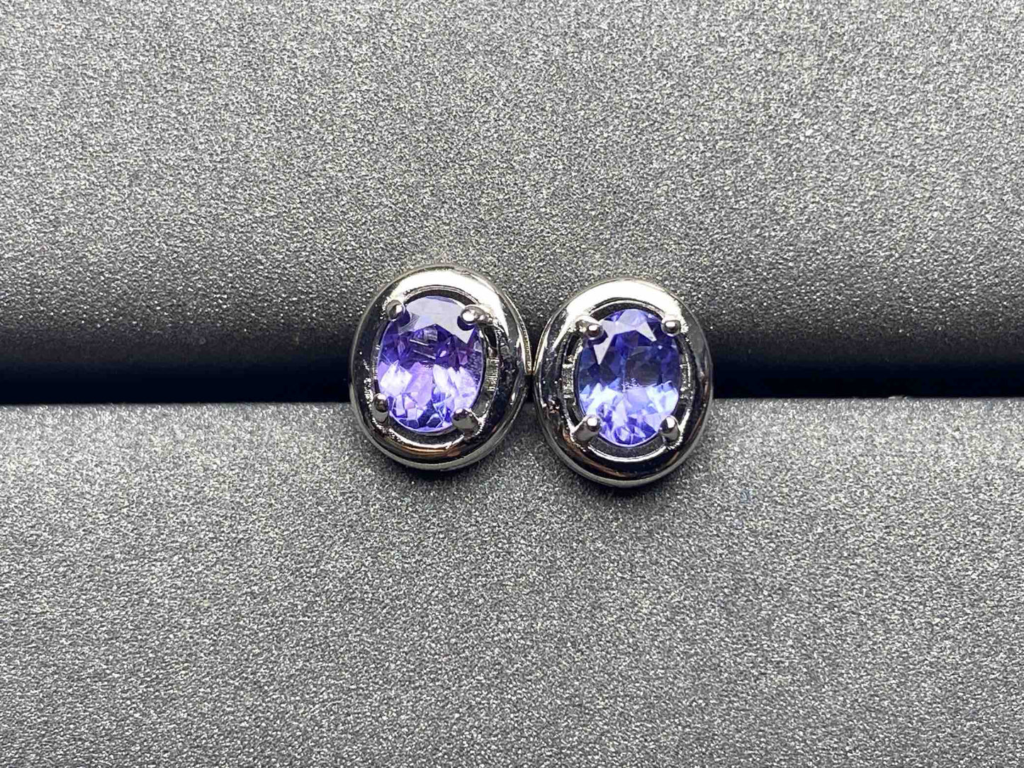 5917 Tanzanite Earrings