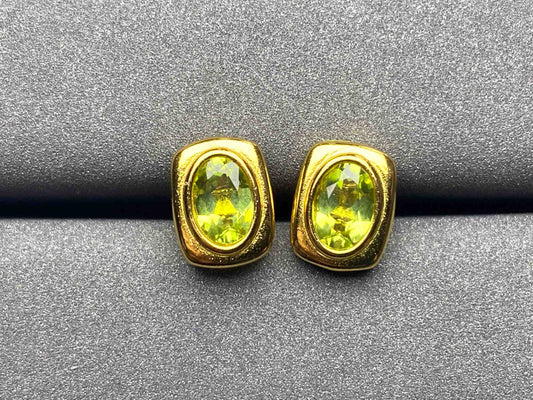 5922 Peridot Earrings