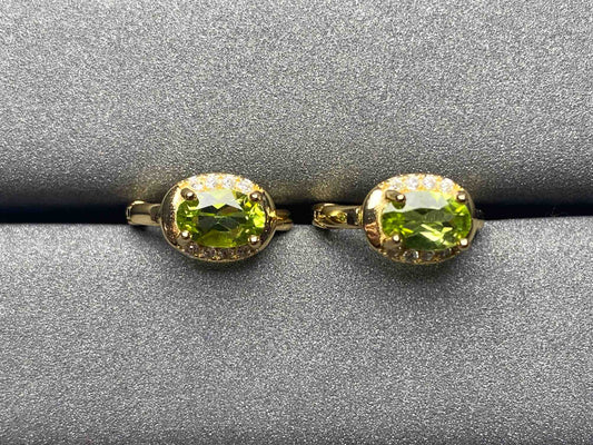 5979 Peridot Earrings
