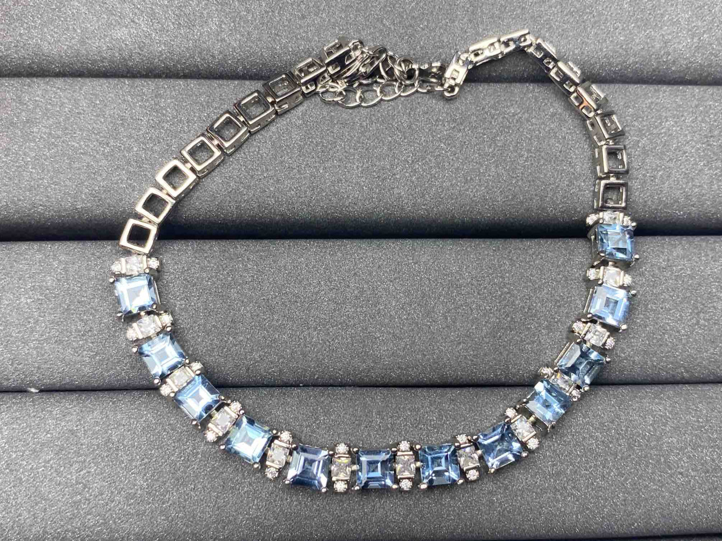 6098 Aquamarine Bracelet