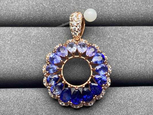 6104 Sapphire Pendant