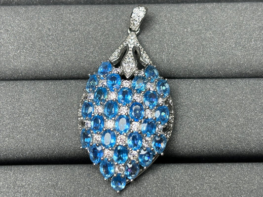 6225 Topaz Pendant