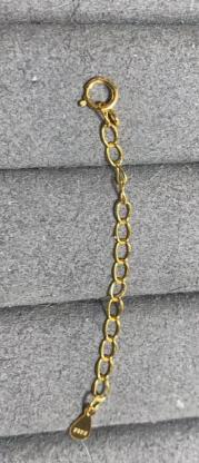 Kira:$1 extender 1$*5 silver, 1$*5 yellow, and 1*10 rose gold