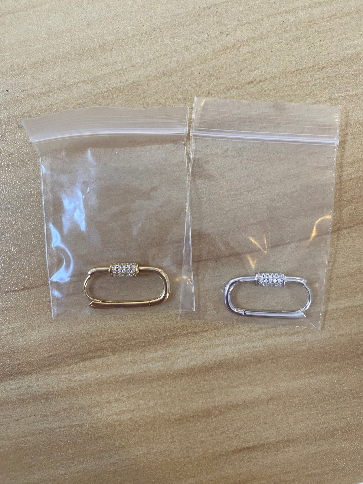 Nini-Carabiner