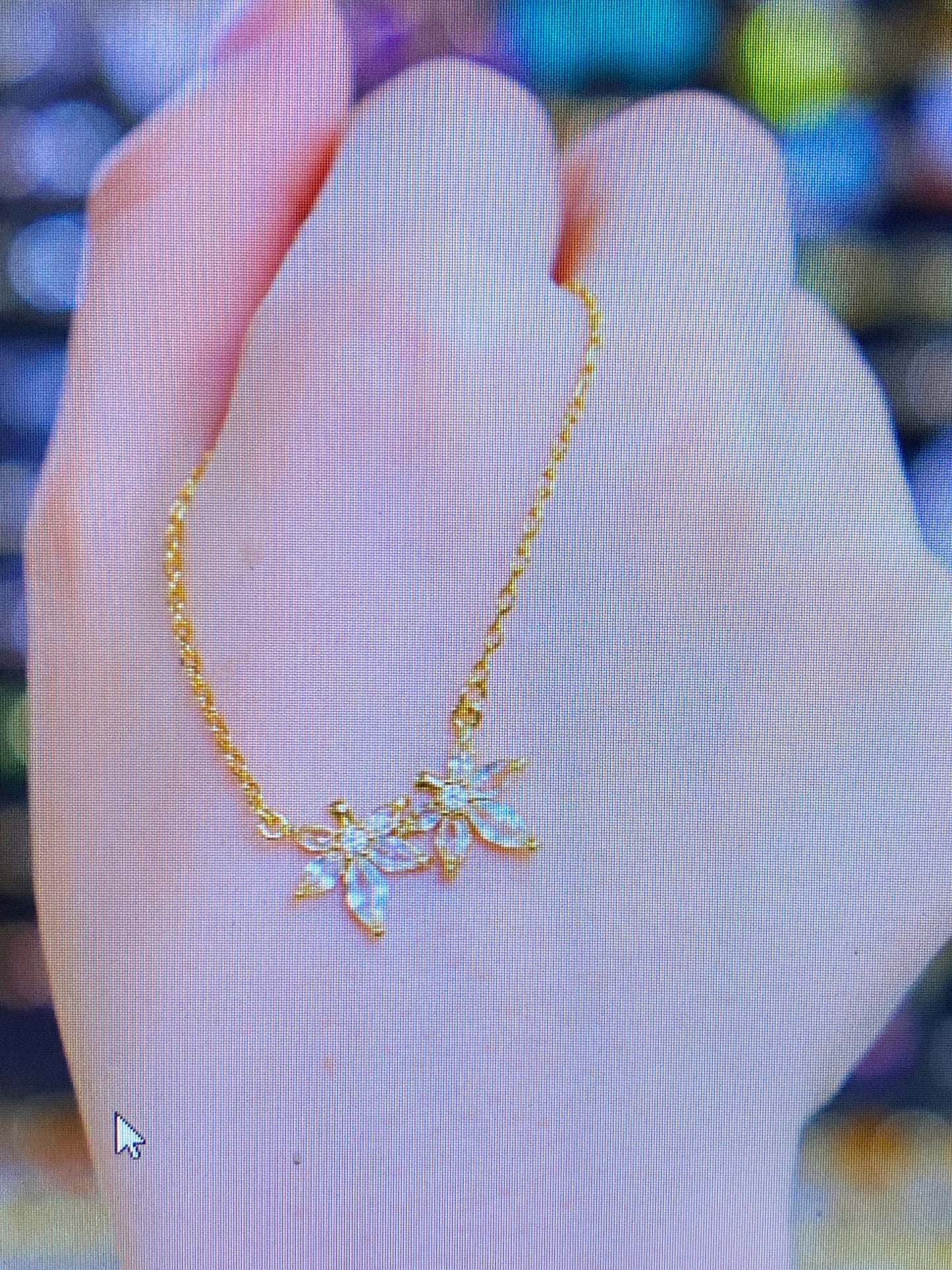 G013 lily