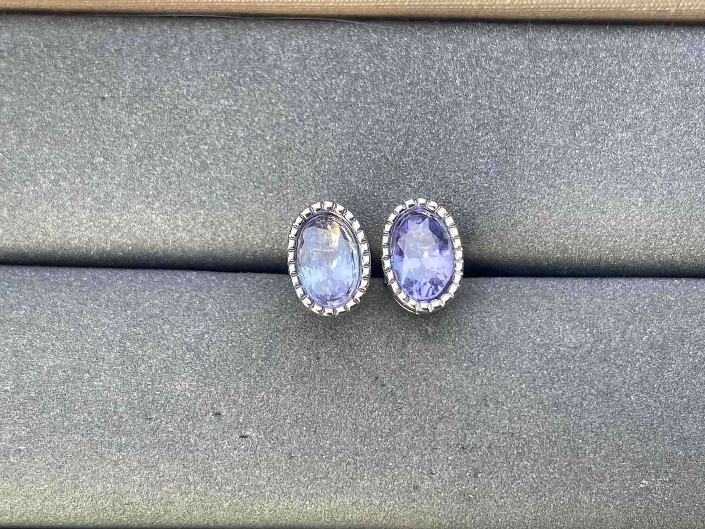 A10032 Tanzanite Earrings
