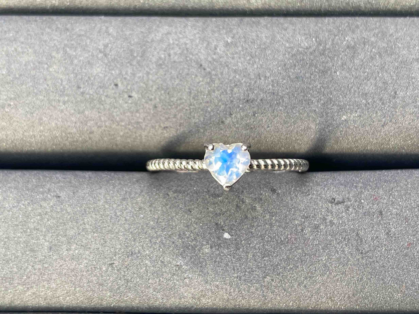 A10037 Moonstone Ring