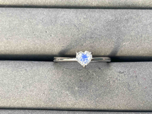 A10040 Moonstone Ring