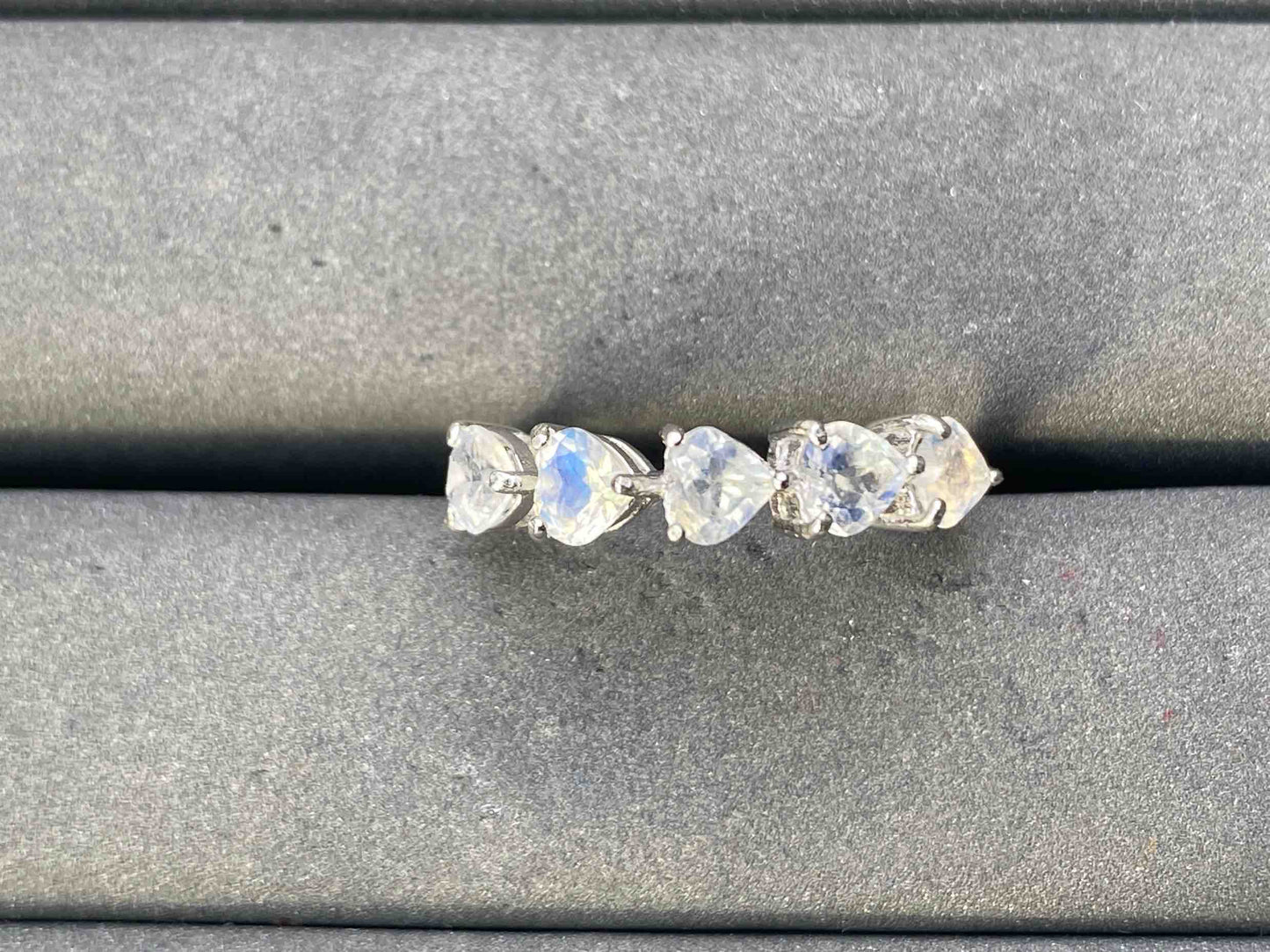 A10041 Moonstone Ring