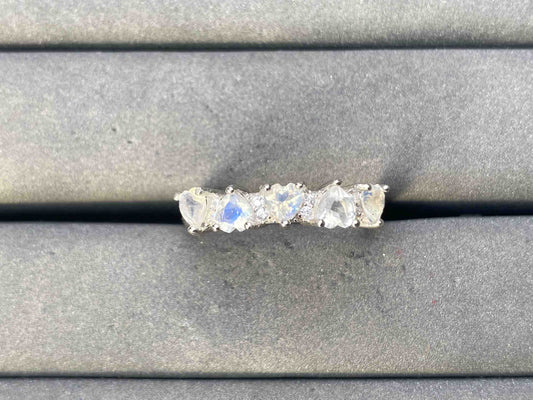 A10043 Moonstone Ring