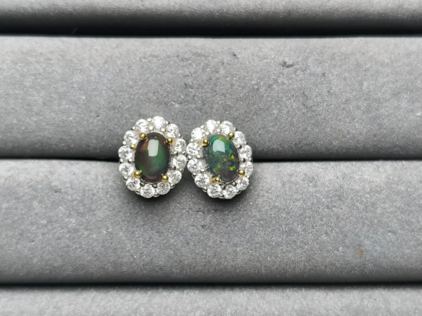A10115 Opal Earrings
