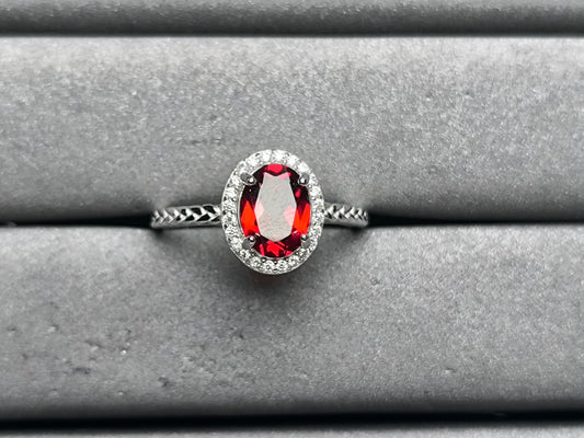 A10166 Garnet Ring