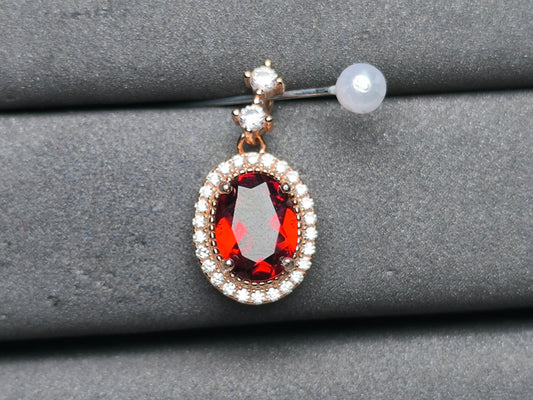 A10191 Garnet Pendant