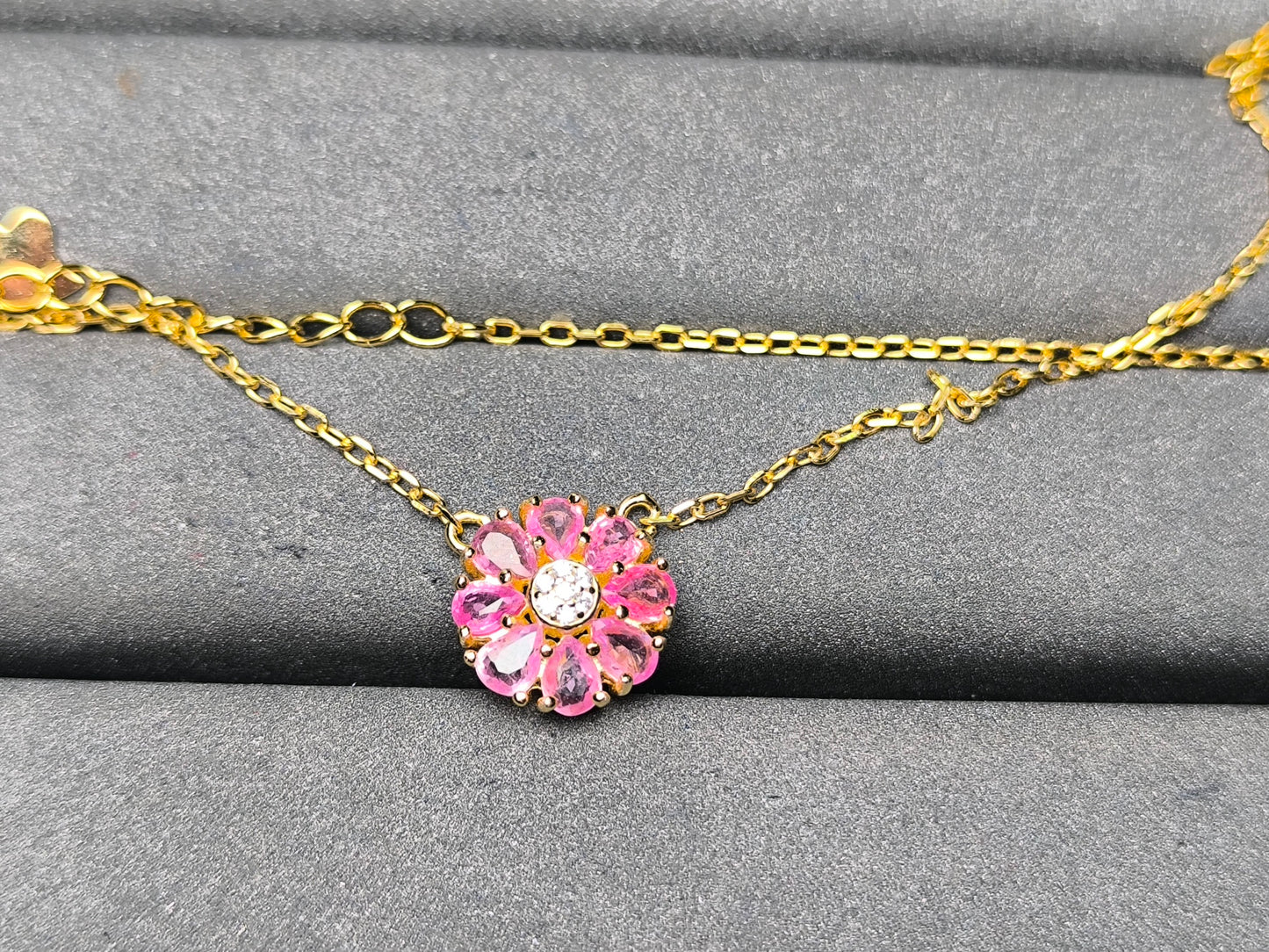 A10220 Pink Sapphire Necklace