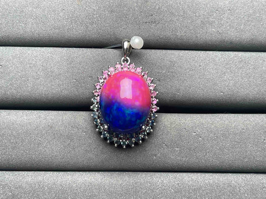A10604 Opal Pendant