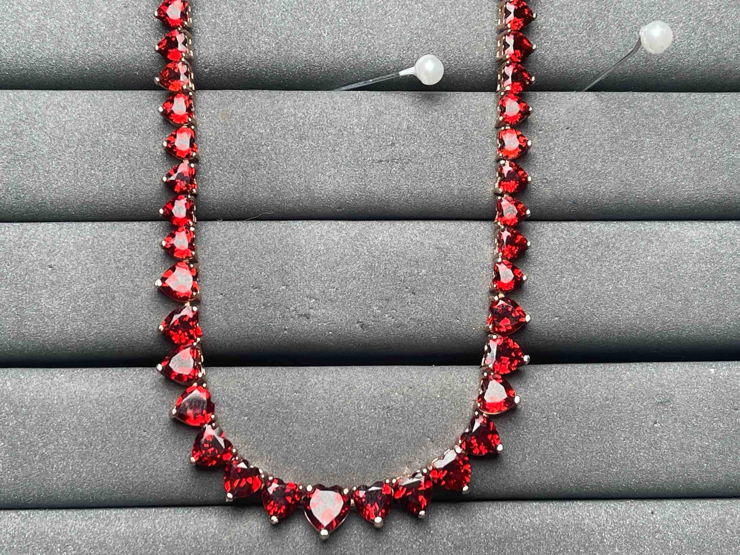 A10616 Garnet Necklace