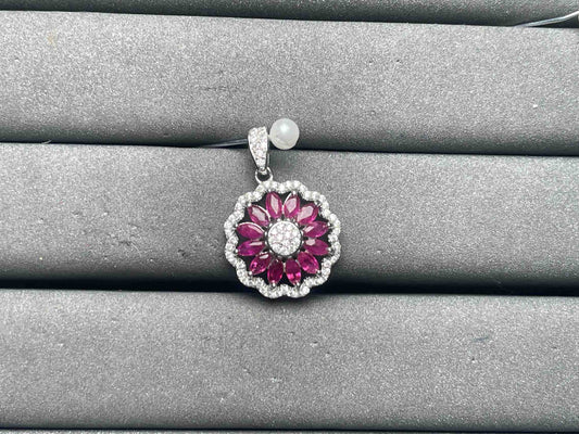 A10624 Ruby Pendant