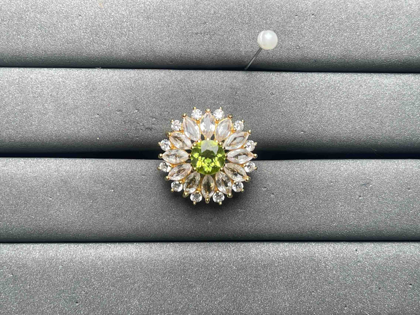 A10628 Peridot Ring