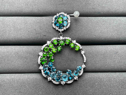 A10699 Diopside Pendant