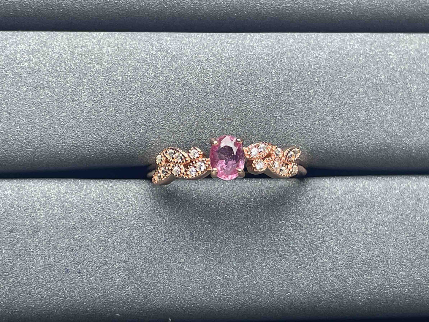 A1073 Pink Sapphire Ring