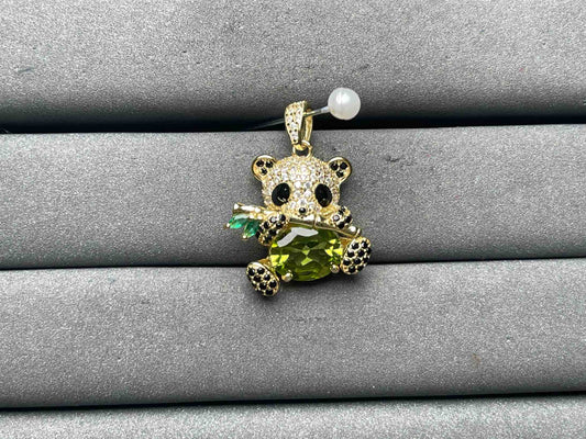 A10780 Peridot Pendant