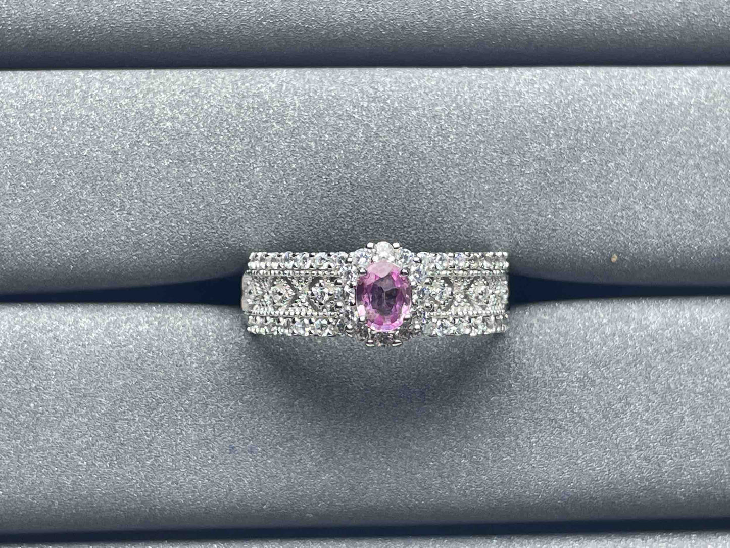 A1096 Pink Sapphire Ring