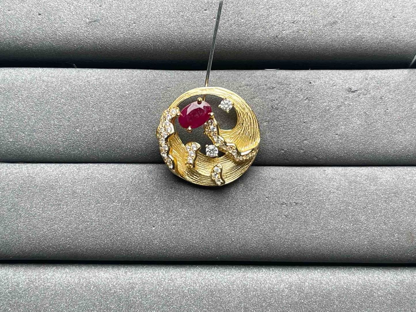 A10967 Ruby Pendant