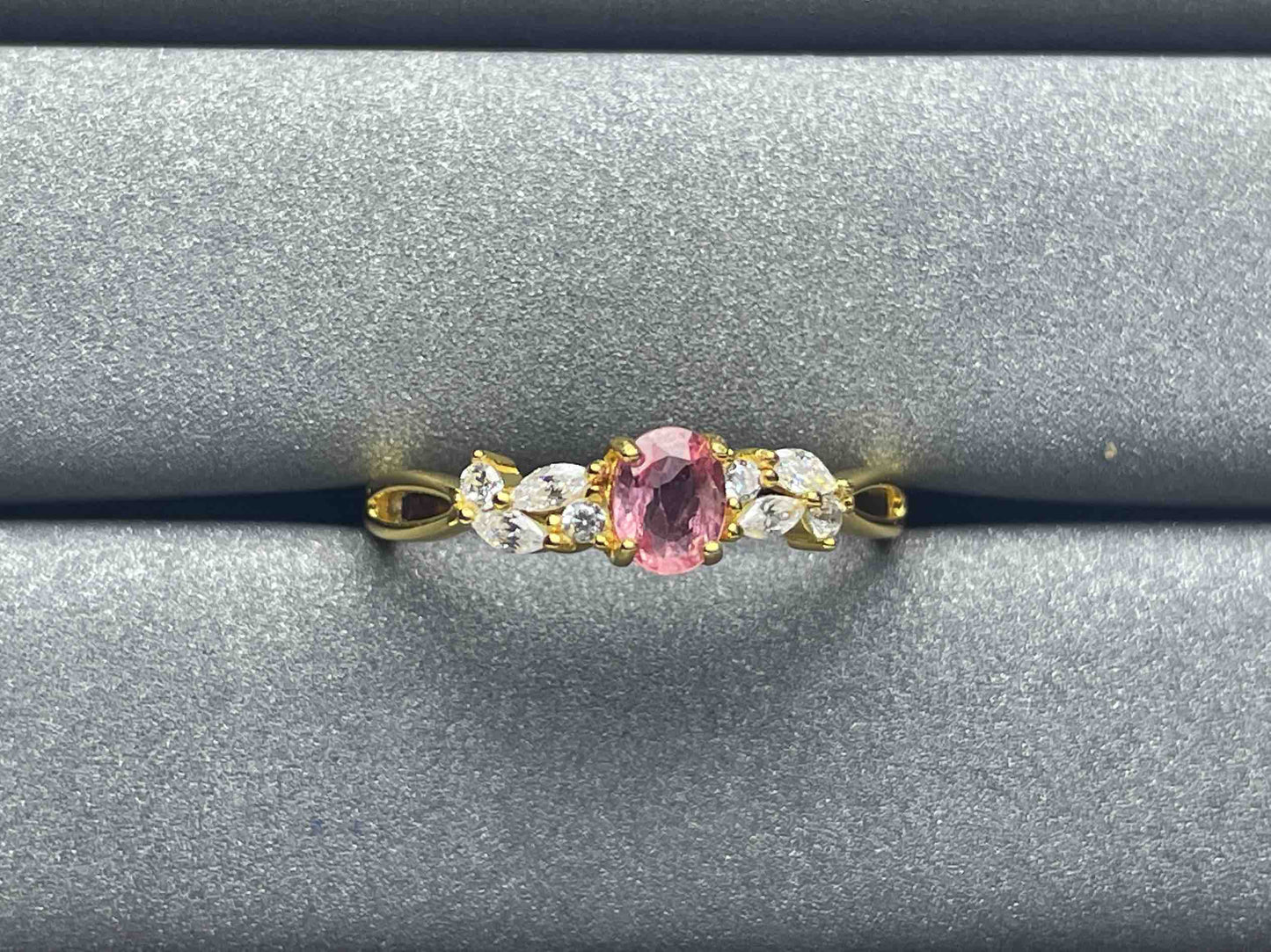A1099 Pink Sapphire Ring