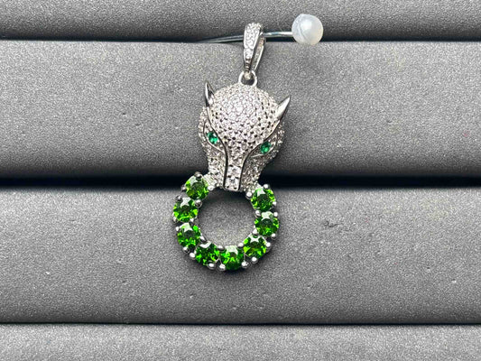 A11094 Diopside Pendant