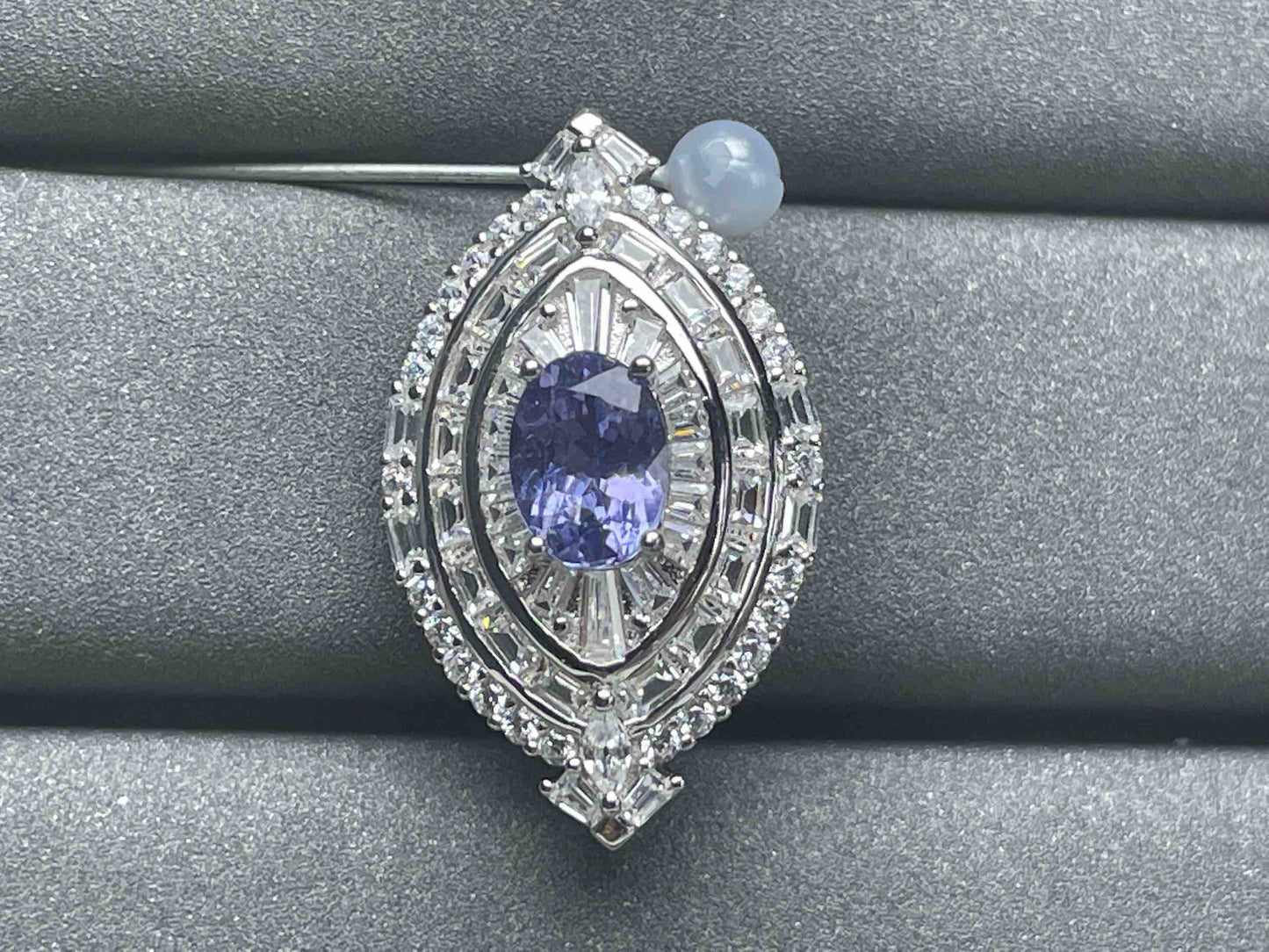 A1116 Tanzanite Pendant