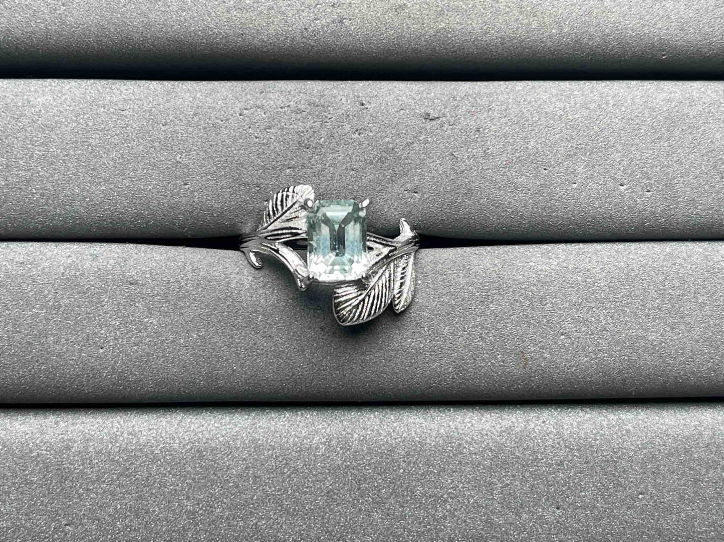 A11226 Aquamarine Ring