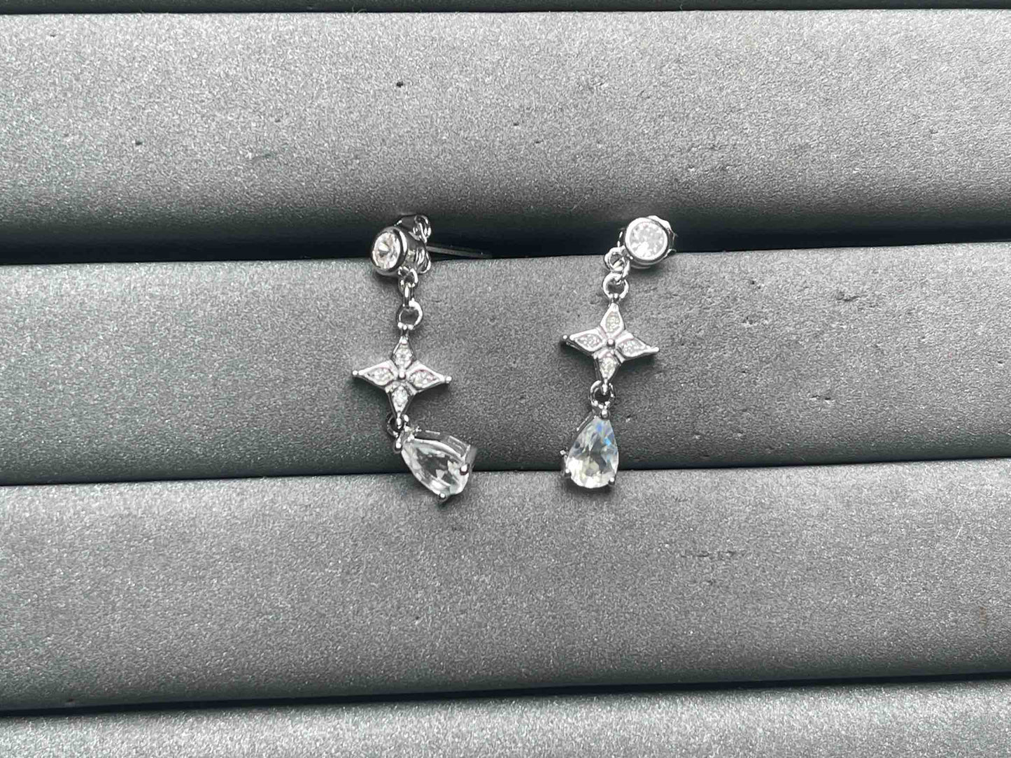A11289 Aquamarine Earrings