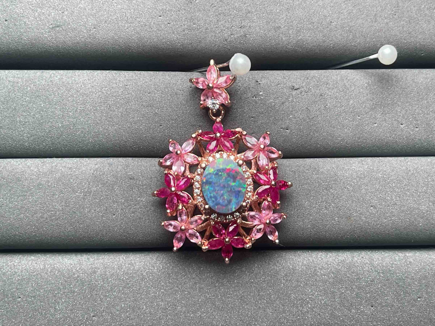 A11361 Opal Pendant