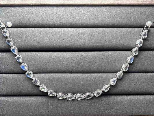 A11442 Moonstone Bracelet
