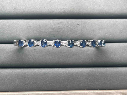 A11595 Sapphire Bangle