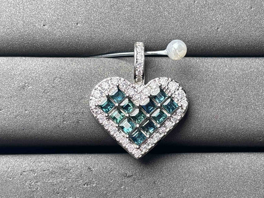 A11670 Sapphire Pendant