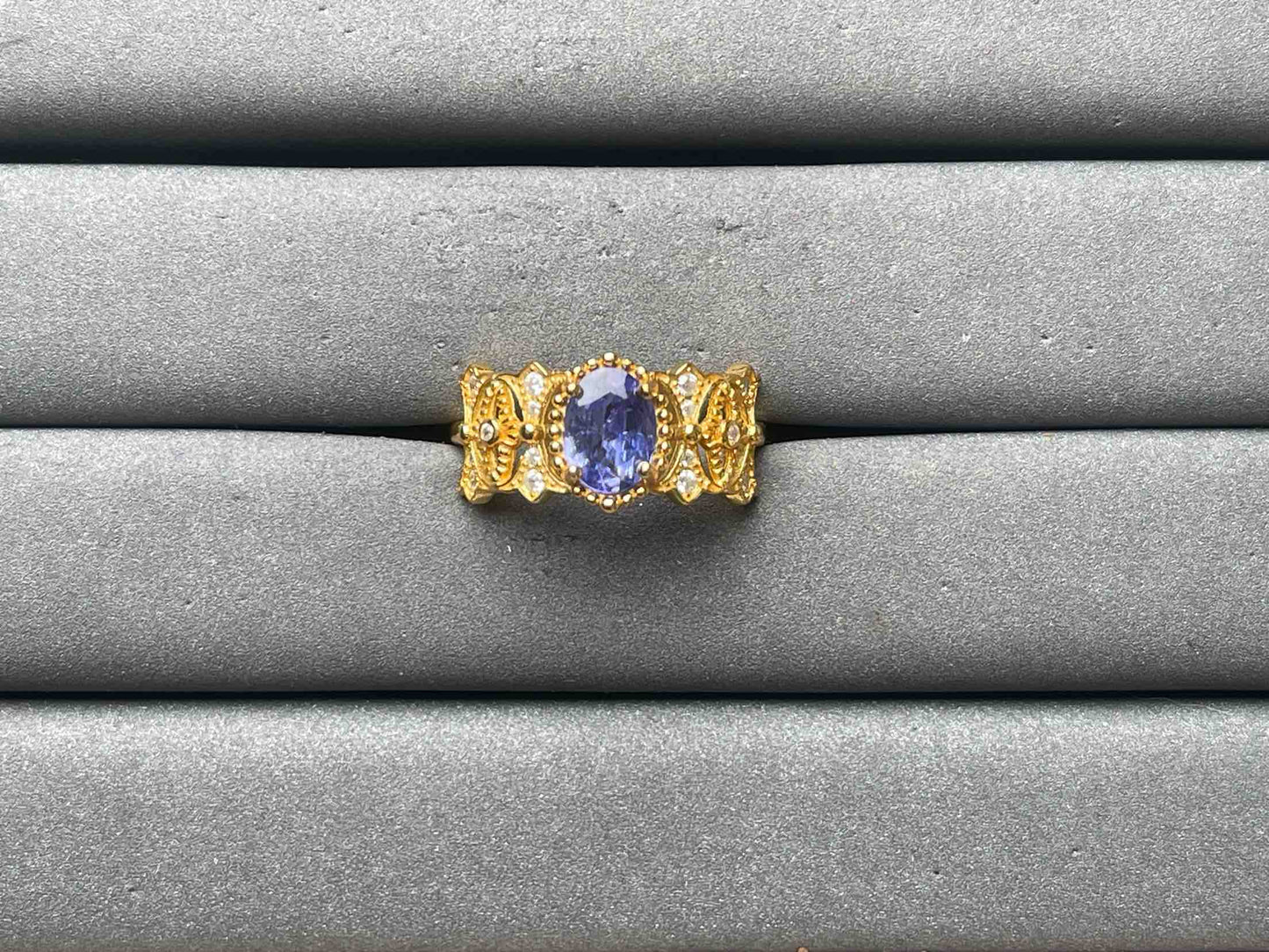 A11685 Tanzanite Ring