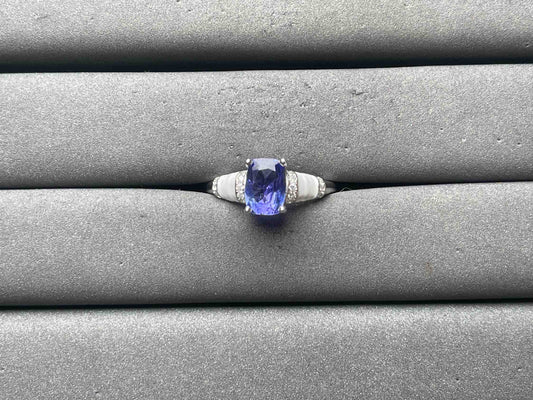 A11688 Tanzanite Ring