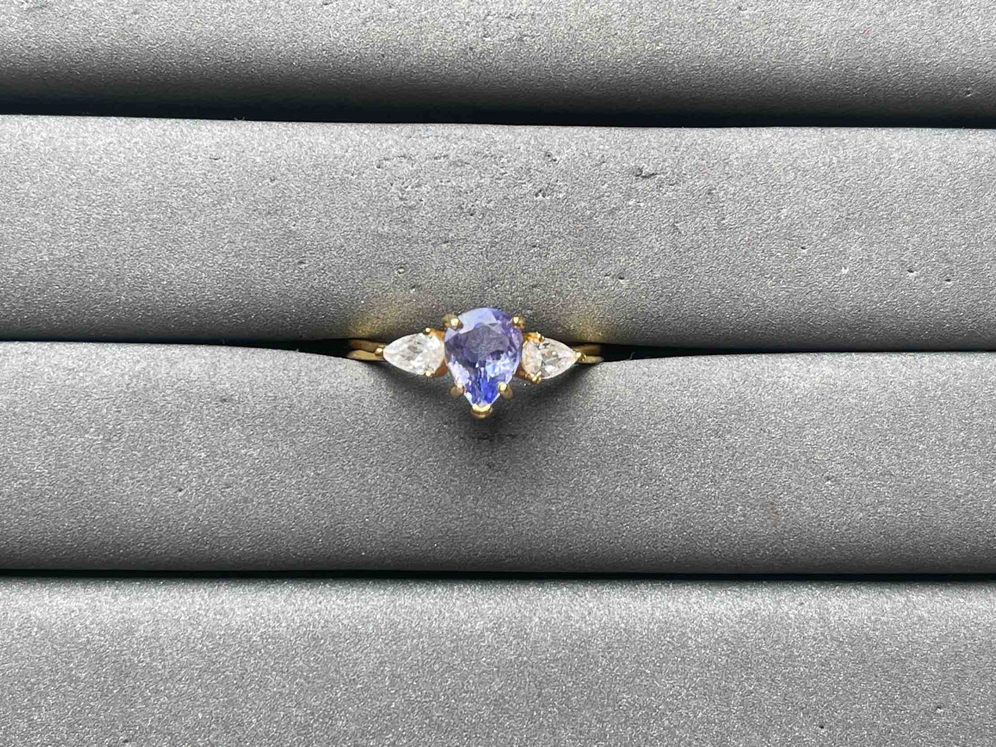 A11690 Tanzanite Ring