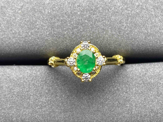 A116 Emerald Ring