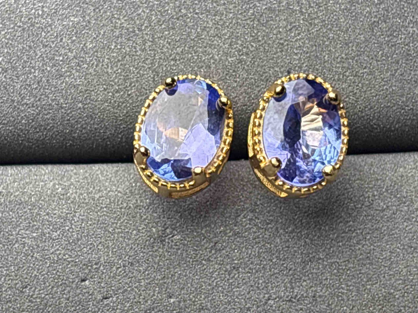 A11722 Tanzanite Earrings
