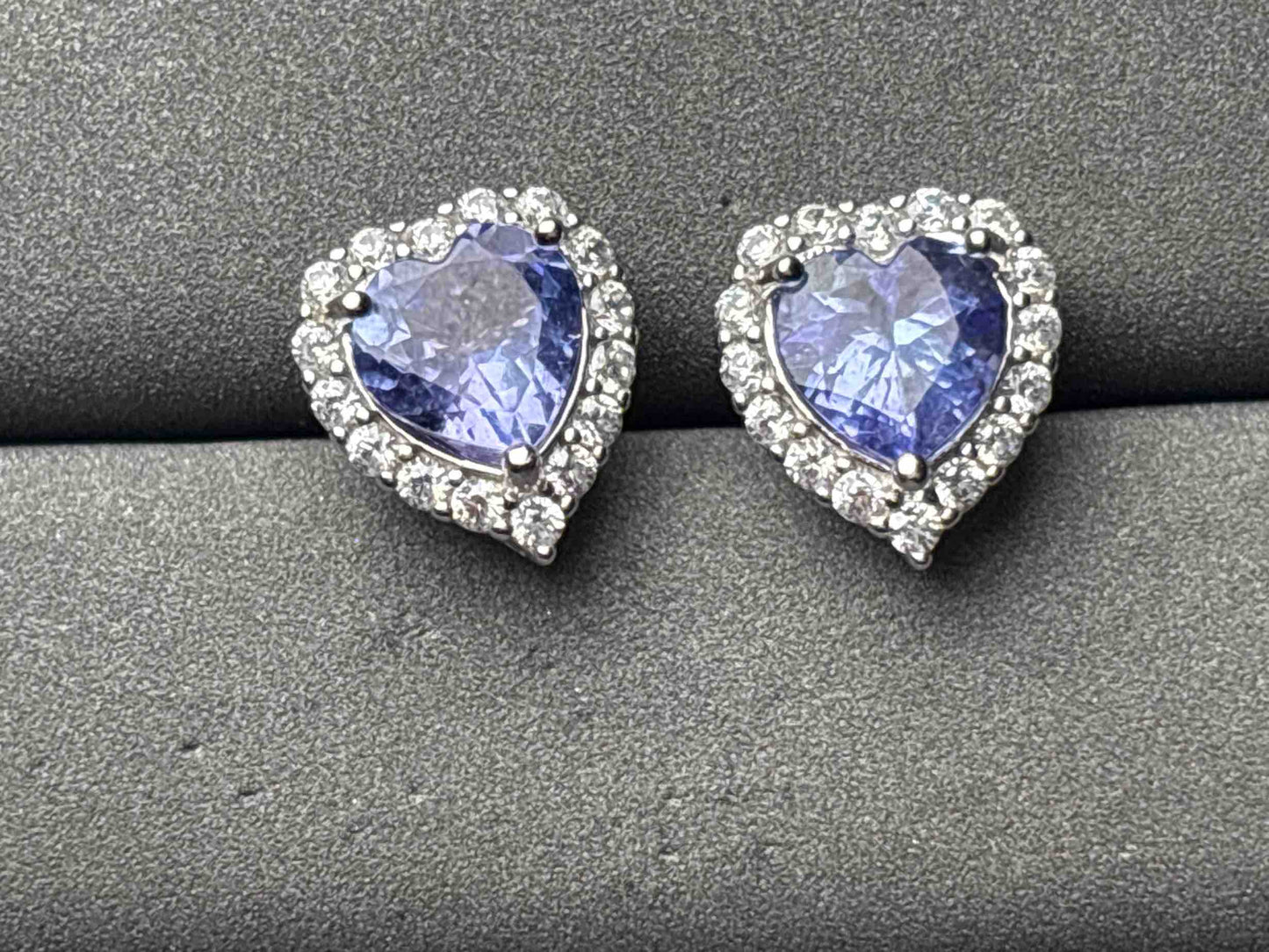 A11729 Tanzanite Earrings