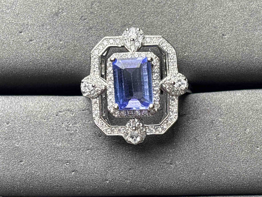 A11749 Tanzanite Ring