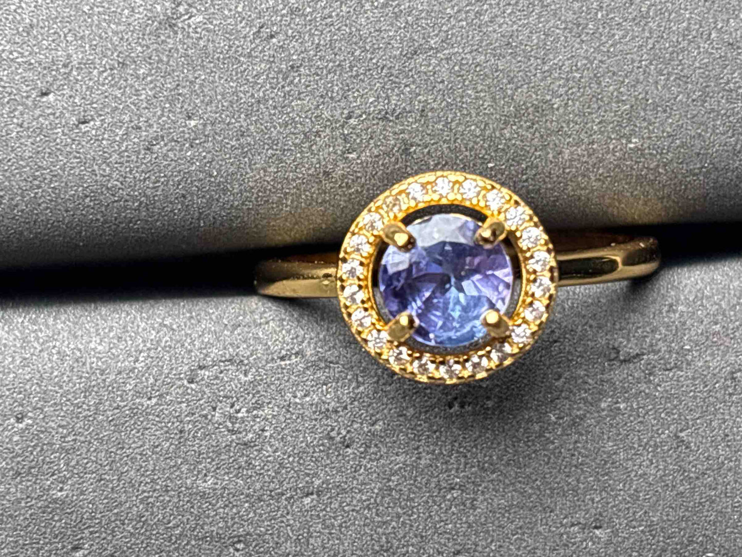 A11750 Tanzanite Ring