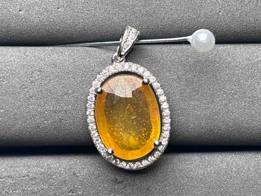 A11765 Sapphire Pendant